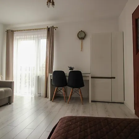 Perelka Baltyku Δωμάτια σε οικογενειακή κατοικία